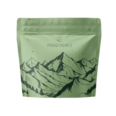 Oksekød i gullaschstil med kartoffelmos